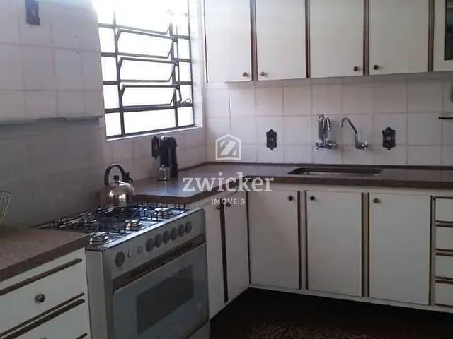 Casa com 462m² 3 quartos e 4 banheiros, à venda, no bairro Vila Mariana em Bauru