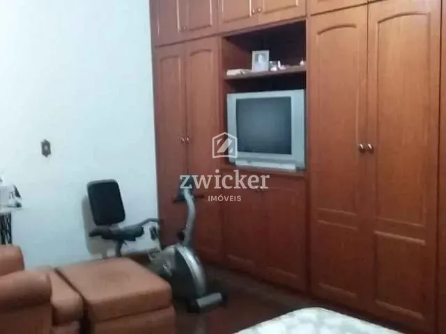 Casa com 462m² 3 quartos e 4 banheiros, à venda, no bairro Vila Mariana em Bauru