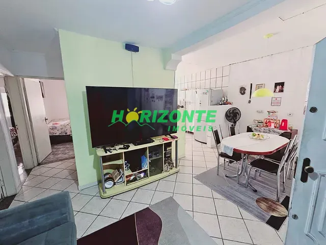 Casa com 235m² 3 quartos e 2 banheiros, à venda, no bairro Parque Industrial em São José dos Campos