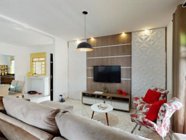 Foto do Casa - Casa com 3 dormitórios à venda, 252 m² por R$ 640.000,00 - Conjunto Residencial Trinta e Um de Março - São José dos Campos/SP | INDEPENDENCE NEGOCIOS IMOBILIARIOS LTDA