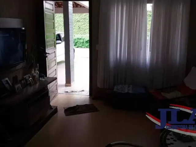 Casa com 111m² 3 quartos e 1 banheiro, à venda, no bairro Campo Pequeno em Colombo