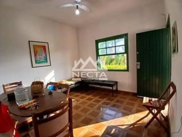 Casa com 76m² 1 quarto e 1 banheiro, à venda, no bairro Jardim Casa Branca em Caraguatatuba