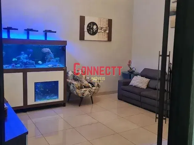 Casa com 200m² 3 quartos e 2 banheiros, à venda, no bairro Jardim Doutor Paulo Gomes Romeo em Ribeirão Preto