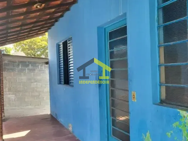 Casa com 881m² 3 quartos e 2 banheiros, à venda, no bairro Jardim Galetto em Itatiba