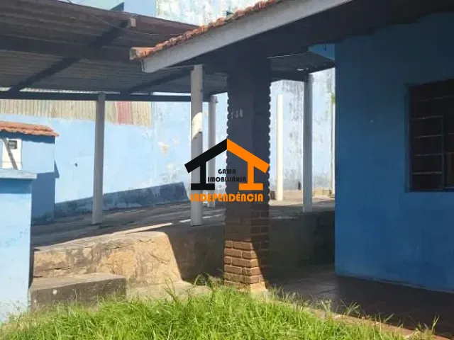 Casa com 881m² 3 quartos e 2 banheiros, à venda, no bairro Jardim Galetto em Itatiba
