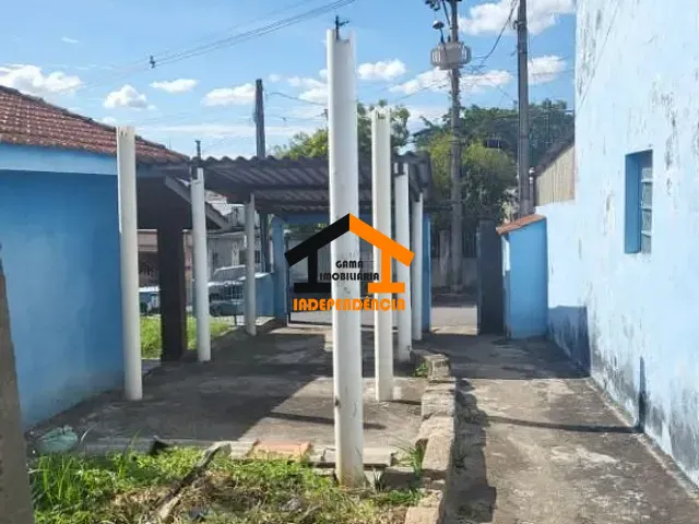 Casa com 881m² 3 quartos e 2 banheiros, à venda, no bairro Jardim Galetto em Itatiba