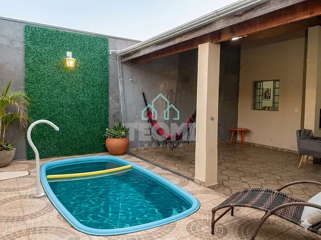 Sobrado com 250m² 4 quartos e 2 banheiros, à venda, no bairro Jardim Sonia Maria em Taubaté