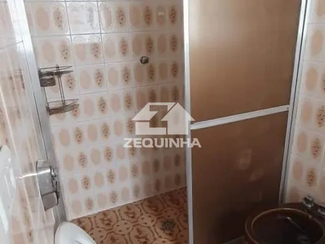 Casa com 140m² 3 quartos e 3 banheiros, para alugar, no bairro Vila Campesina em Osasco
