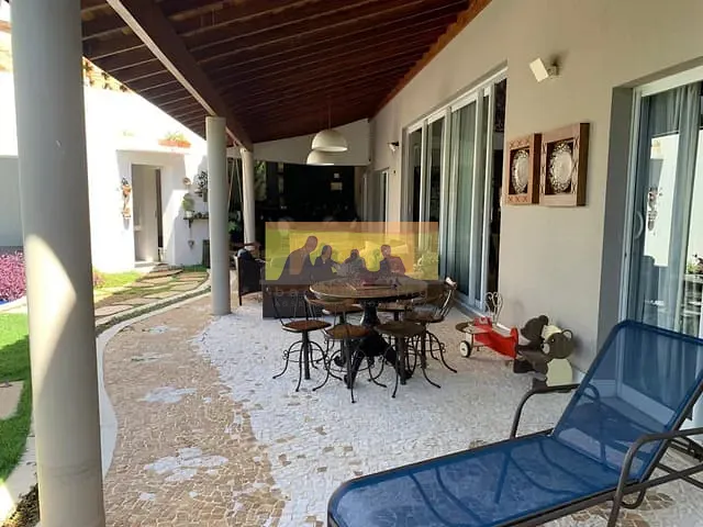 Casa com 1089m² 4 quartos e 7 banheiros, à venda, no bairro Vila Hollândia em Campinas