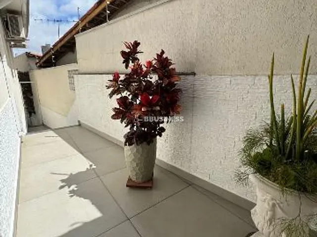Casa com 250m² 3 quartos e 2 banheiros, à venda, no bairro Campestre em Santo André