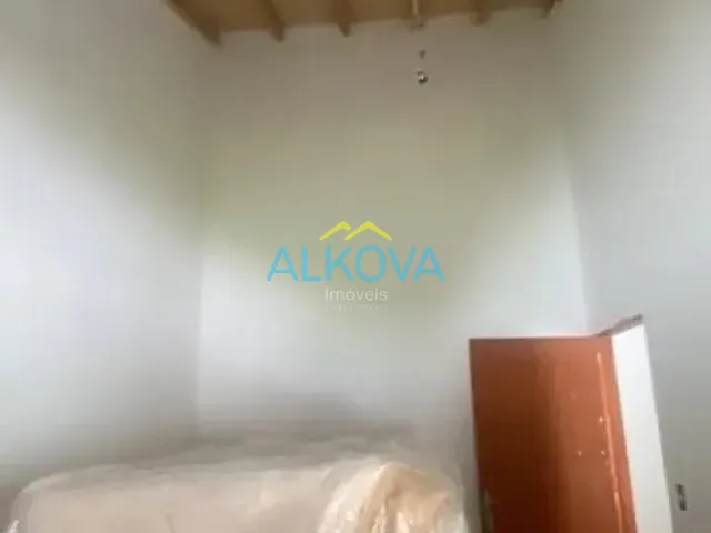 Casa com 320m² 2 quartos e 1 banheiro, à venda, no bairro Massaguaçu em Caraguatatuba