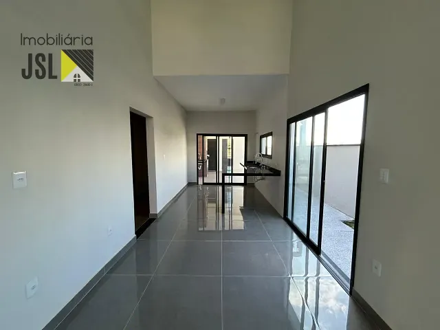 Casa com 252m² 3 quartos e 2 banheiros, à venda, no bairro Condomínio Residencial Malibu em Caçapava