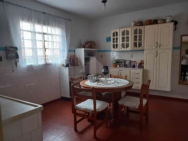 Casa com 200m² 2 quartos e 1 banheiro, à venda, no bairro Vila Bocaina em Mauá