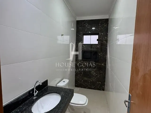 Casa 3 quartos e 2 banheiros, à venda, no bairro Residencial Vieira em Trindade