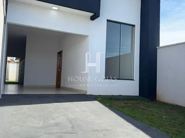 Casa 3 quartos e 2 banheiros, à venda, no bairro Residencial Vieira em Trindade