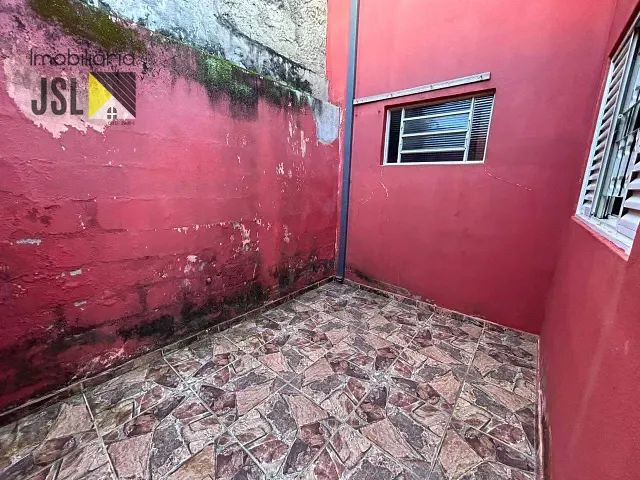 Casa com 125m² 3 quartos e 1 banheiro, à venda, no bairro Vila Menino Jesus em Caçapava