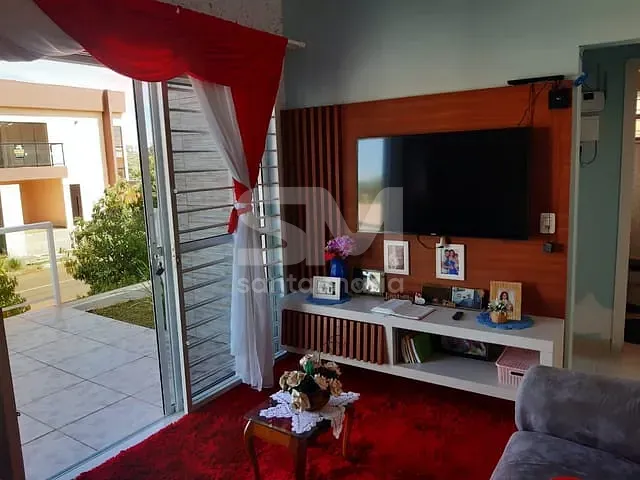 Casa com 240m² 2 quartos e 2 banheiros, à venda, no bairro Desbravador em Chapecó