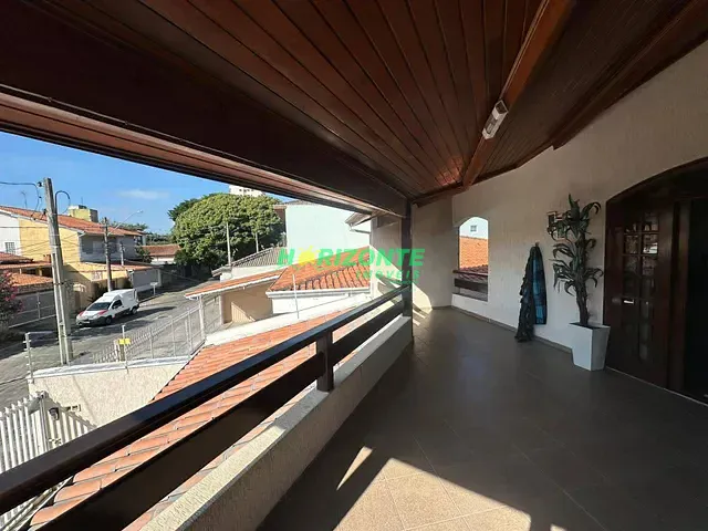 Casa 5 quartos e 2 banheiros, à venda, no bairro Bosque dos Eucaliptos em São José dos Campos
