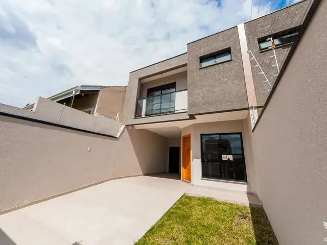 Casa com 201m² 3 quartos e 3 banheiros, à venda, no bairro Pilarzinho em Curitiba