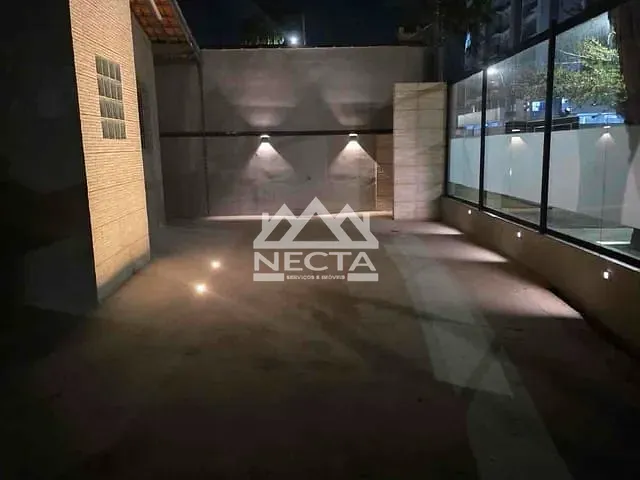 Casa com 258m² 3 quartos e 2 banheiros, à venda, no bairro Indaiá em Caraguatatuba