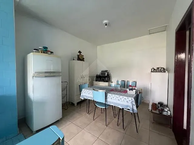 Casa com 280m² 4 quartos e 1 banheiro, à venda, no bairro Matriz em Mauá