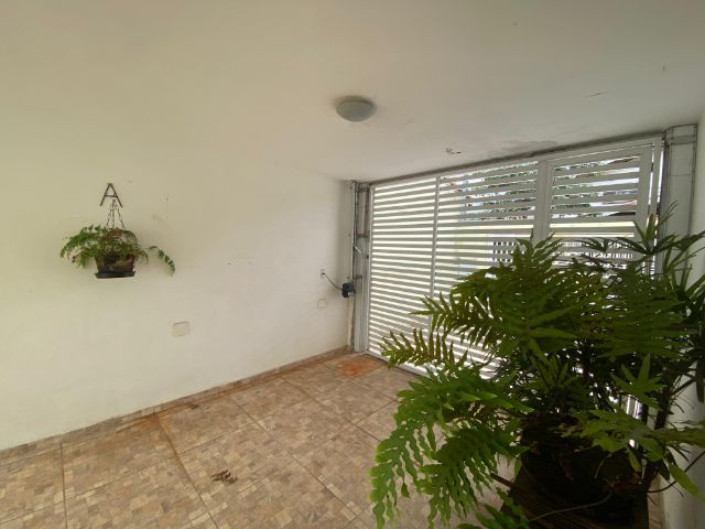 Casa com 300m² 2 quartos e 2 banheiros, à venda, no bairro Fundação em São Caetano do Sul
