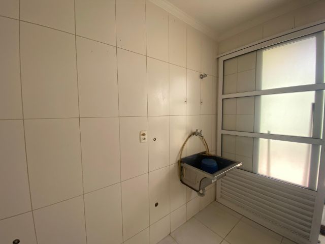 Casa com 300m² 2 quartos e 2 banheiros, à venda, no bairro Fundação em São Caetano do Sul