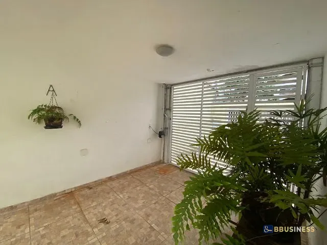 Casa com 300m² 2 quartos e 2 banheiros, à venda, no bairro Fundação em São Caetano do Sul