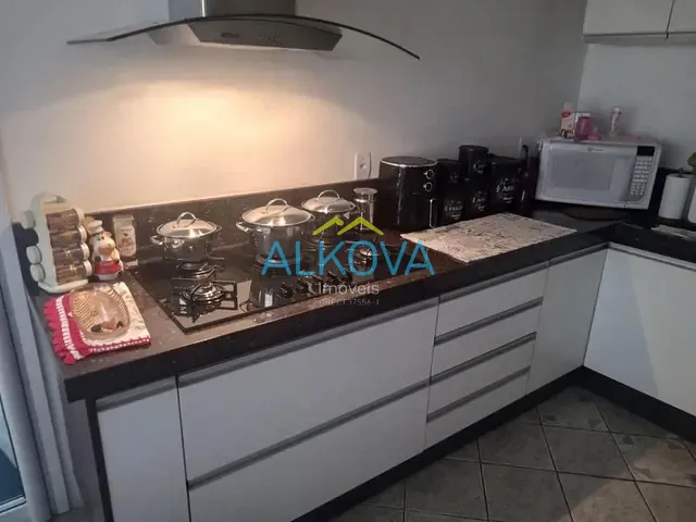 Casa com 250m² 3 quartos e 3 banheiros, à venda, no bairro Jardim Santa Inês II em São José dos Campos