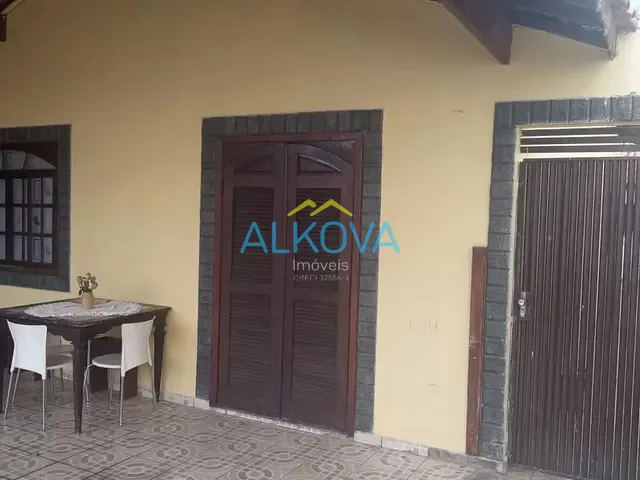 Casa com 250m² 3 quartos e 3 banheiros, à venda, no bairro Jardim Santa Inês II em São José dos Campos