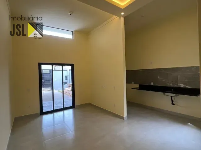Casa 2 quartos e 2 banheiros, à venda, no bairro Loteamento Parque do Museu em Caçapava