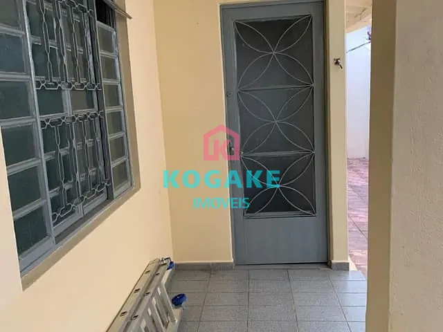 Casa com 60m² 1 quarto e 1 banheiro, para alugar, no bairro Jardim Satélite em São José dos Campos