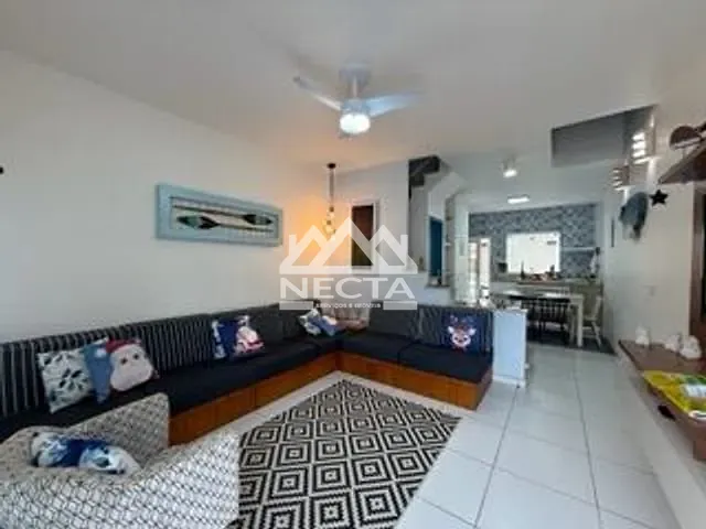 Sobrado com 90m² 2 quartos e 3 banheiros, à venda, no bairro Massaguaçu em Caraguatatuba
