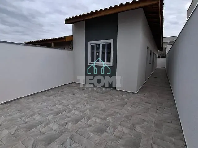 Casa com 125m² 2 quartos e 2 banheiros, à venda, no bairro Jardim Continental em Taubaté