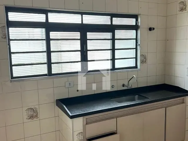 Casa com 150m² 2 quartos e 1 banheiro, para alugar, no bairro Jardim Primavera em Várzea Paulista