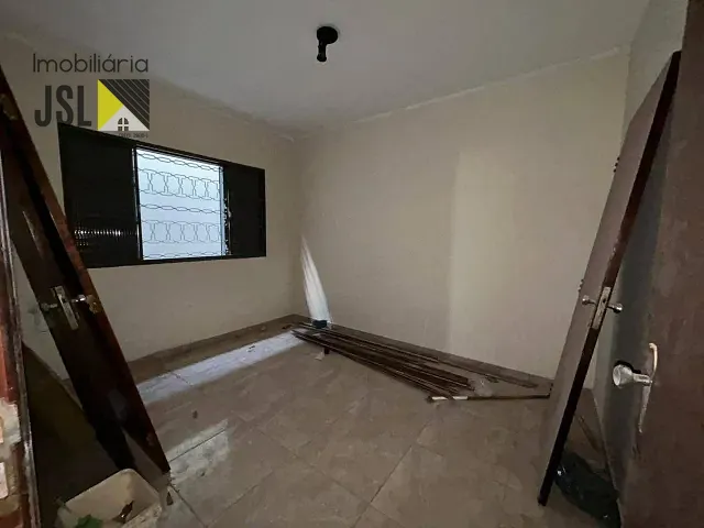 Casa com 324m² 4 quartos e 2 banheiros, à venda, no bairro Jardim São José em Caçapava