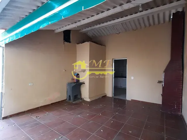 Casa 3 quartos e 1 banheiro, à venda, no bairro Parque Dom Pedro II em Campinas