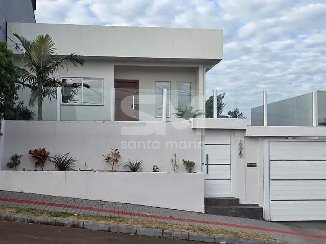 Casa com 360m² 2 quartos e 2 banheiros, à venda, no bairro Vila Real em Chapecó
