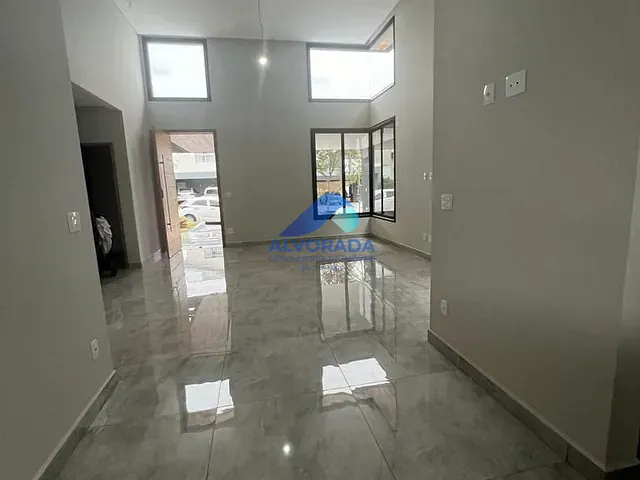 Casa com 300m² 3 quartos e 1 banheiro, à venda, no bairro Condomínio Terras do Vale em Caçapava