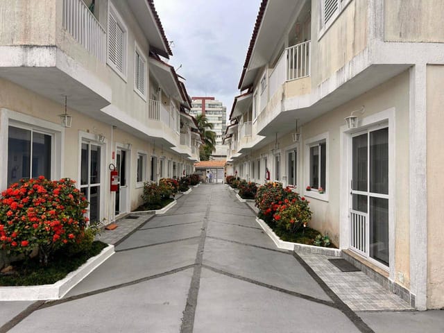 Casa 2 quartos e 2 banheiros, à venda, no bairro Centro em Bertioga