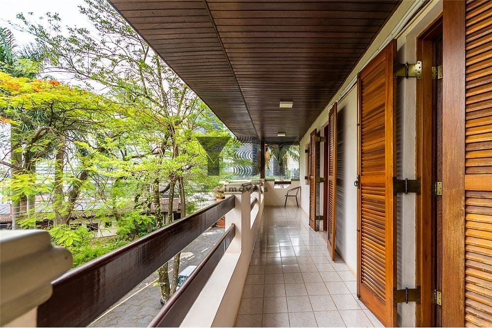 Casa à venda com 5 quartos, 450m² - Foto 5