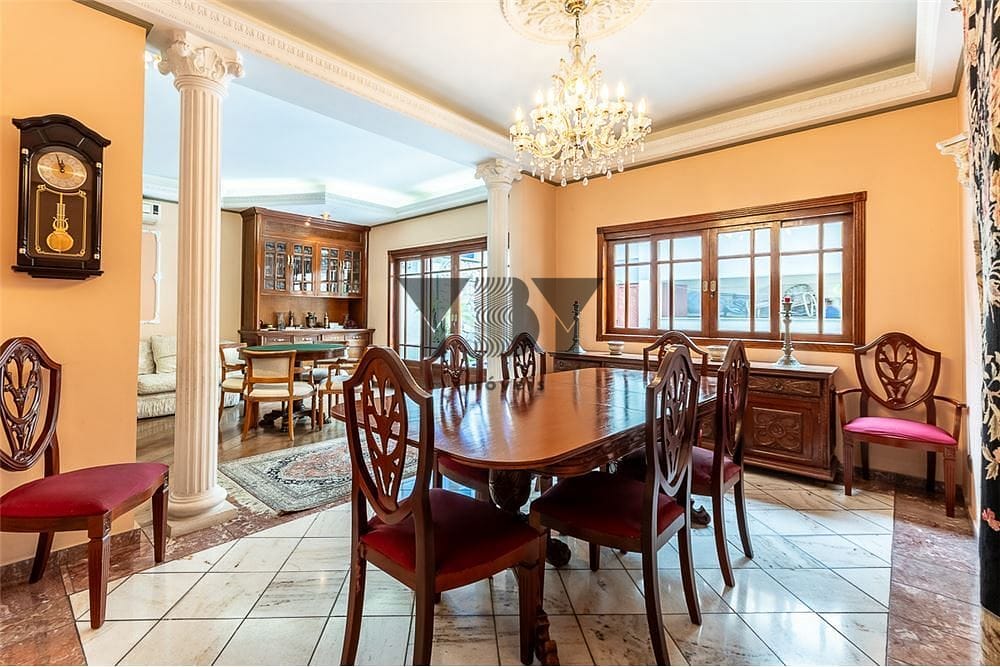 Casa à venda com 5 quartos, 450m² - Foto 8