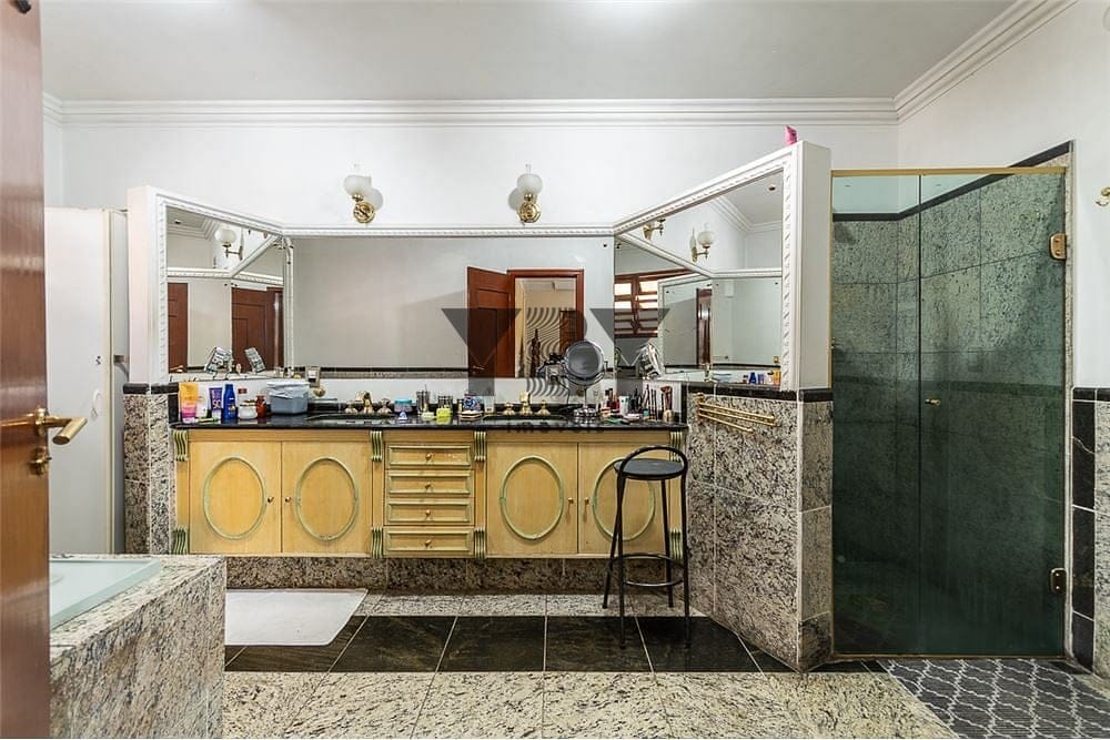 Casa à venda com 5 quartos, 450m² - Foto 32