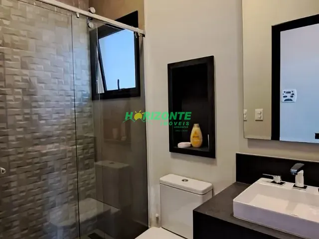 Casa com 700m² 5 quartos e 7 banheiros, à venda, no bairro urbanova em São José dos Campos