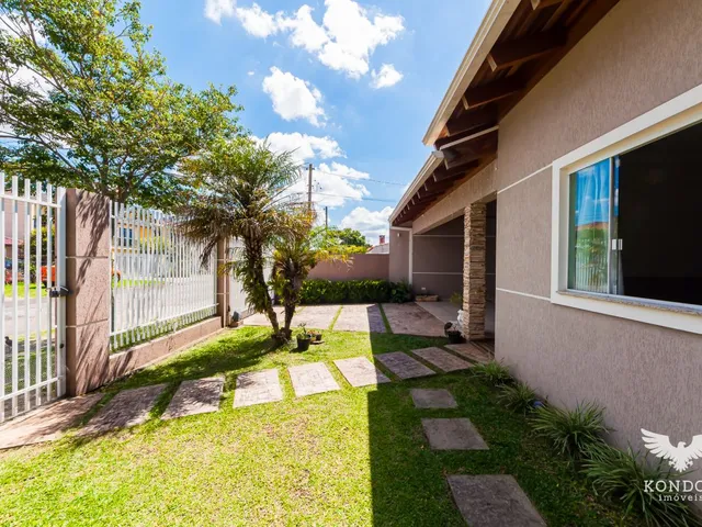 Casa com 360m² 3 quartos e 2 banheiros, à venda, no bairro Orleans em Curitiba