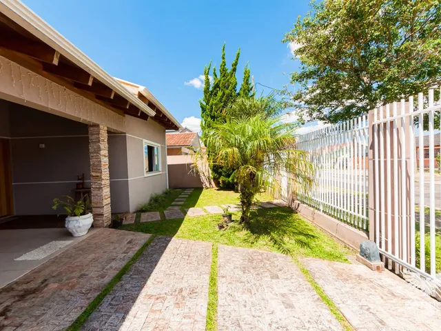 Casa com 360m² 3 quartos e 2 banheiros, à venda, no bairro Orleans em Curitiba