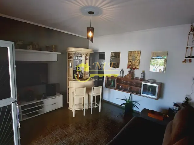 Casa 3 quartos e 2 banheiros, à venda, no bairro Vila Aeroporto em Campinas