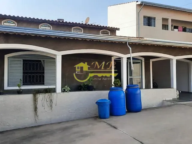 Casa 3 quartos e 2 banheiros, à venda, no bairro Vila Aeroporto em Campinas