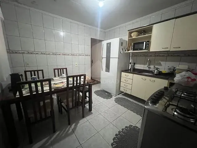 Casa com 125m² 3 quartos e 4 banheiros, à venda, no bairro Parque das Américas em Mauá