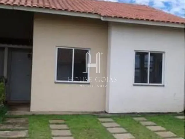 Casa 2 quartos e 2 banheiros, à venda, no bairro Jardim Gardênia em Goiânia